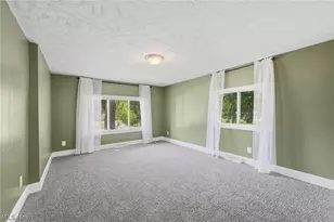 815 E Cassell Ave, Barberton, OH 44203 - Photo 25