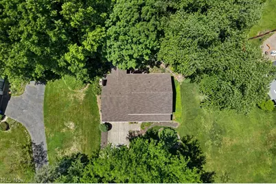 2438 Lyndon Drive, Green, OH 44685 - Photo 39