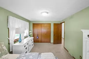 2438 Lyndon Dr, Green, OH 44685 - Photo 25