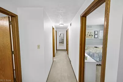 2438 Lyndon Drive, Green, OH 44685 - Photo 17