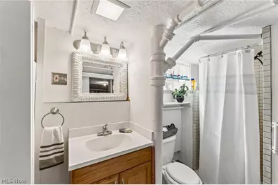 1611 E Erie Avenue, Lorain, OH 44052 - Photo 23