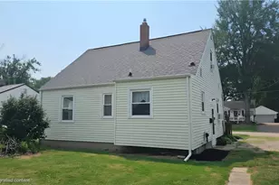 1328 Myrtle Ave, Ashtabula, OH 44004 - Photo 3
