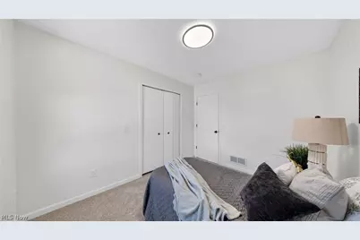 10142 Hillcrest Road, Kirtland, OH 44094 - Photo 27