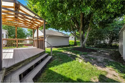 2218 Larchmont Drive, Wickliffe, OH 44092 - Photo 33