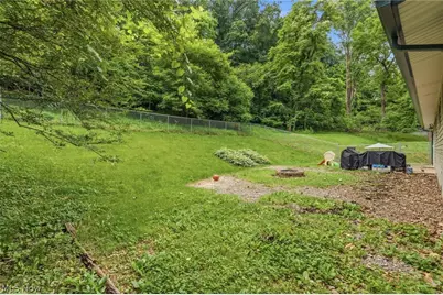544 Homestead Drive, Williamstown, WV 26187 - Photo 29