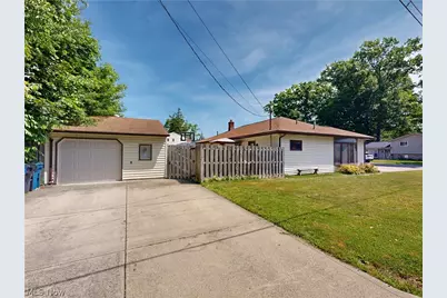 1078 Cherokee Trail, Willoughby, OH 44094 - Photo 3