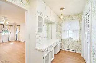 354 Tremont Rd, Akron, OH 44313 - Photo 21