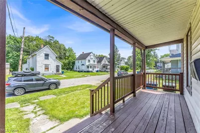 812 Lovett Place #UP, Lorain, OH 44052 - Photo 19