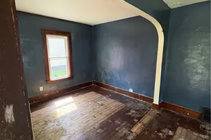 823 W 17th St, Lorain, OH 44052 - Photo 3