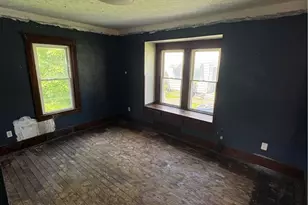 823 W 17th St, Lorain, OH 44052 - Photo 9