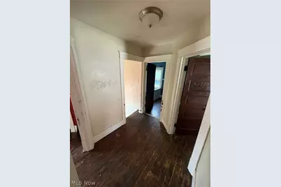 823 W 17th Street, Lorain, OH 44052 - Photo 15