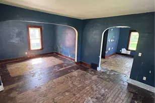 823 W 17th St, Lorain, OH 44052 - Photo 7