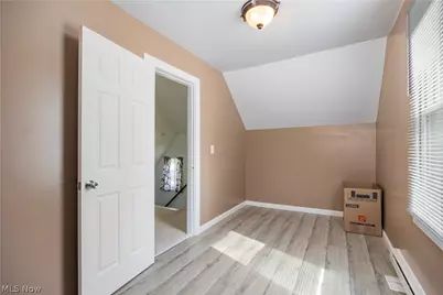 1365 East Avenue, Elyria, OH 44035 - Photo 13