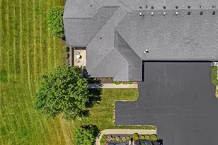 140 Woodbury Glen St, Hartville, OH 44632 - Photo 29