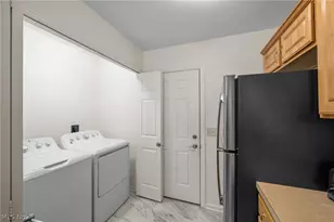 140 Woodbury Glen St, Hartville, OH 44632 - Photo 13