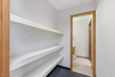 1221 S Trimble Road, Mansfield, OH 44907 - Photo 7