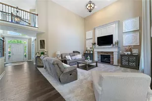 1325 Fox Den Trail, Canfield, OH 44406 - Photo 5