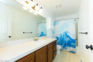 1273 Sharonbrook Dr, Twinsburg, OH 44087 - Photo 29