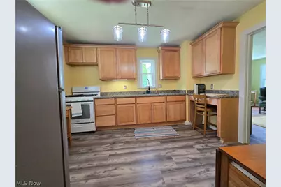 1404 Bryden Drive, Akron, OH 44313 - Photo 5