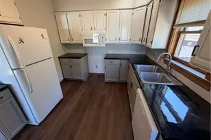 383 E Tallmadge Ave, Akron, OH 44310 - Photo 11