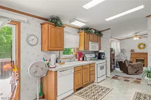 670 Tern Ct, Streetsboro, OH 44241 - Photo 9