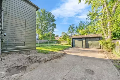 13012 Austin Avenue, Loveland, OH 44108 - Photo 39