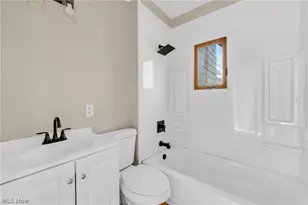 13012 Austin Ave, Loveland, OH 44108 - Photo 15