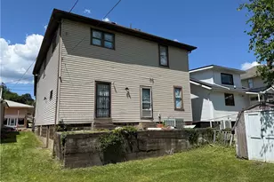 871 National Rd, Bridgeport, OH 43912 - Photo 3