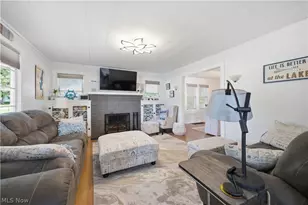17500 Lundys Ln, Lake Milton, OH 44429 - Photo 13