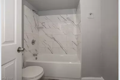 9421 Parkview Avenue, Loveland, OH 44104 - Photo 25