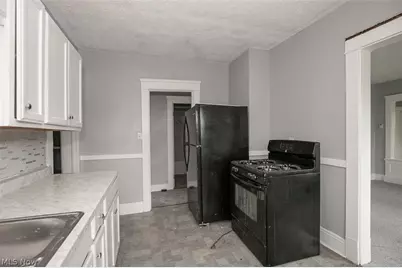 9421 Parkview Avenue, Loveland, OH 44104 - Photo 23