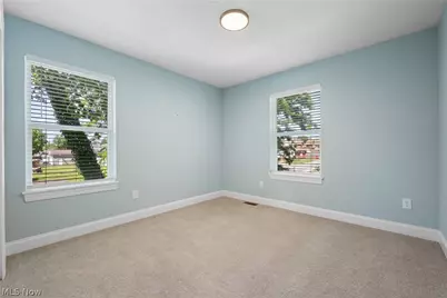 3675 Washington Park Boulevard, Newburgh Heights, OH 44105 - Photo 25