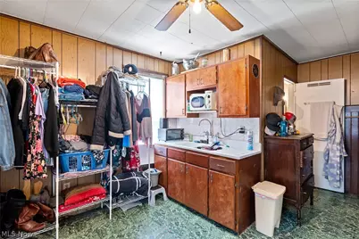 1517 Hammond Avenue SW, Canton, OH 44706 - Photo 11