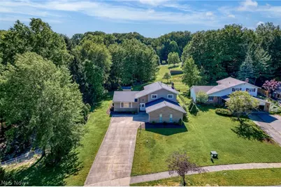 6704 Cheryl Ann Drive, Green Hills, OH 44131 - Photo 49