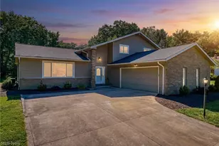 6704 Cheryl Ann Dr, Green Hills, OH 44131 - Photo 1