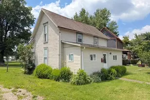 547 W State St, Newcomerstown, OH 43832 - Photo 23