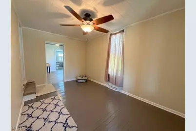 547 W State Street, Newcomerstown, OH 43832 - Photo 9