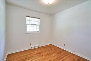 1056 Endicott Dr, Akron, OH 44313 - Photo 19