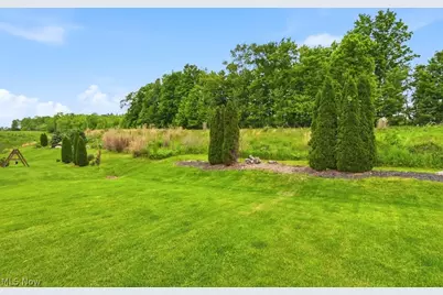1223 Tinkers Green Drive, Streetsboro, OH 44241 - Photo 29