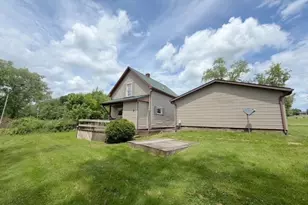410 Broadway St, Bowerston, OH 44695 - Photo 23