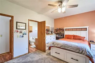 2574 Cardington Green, Uniontown, OH 44685 - Photo 11