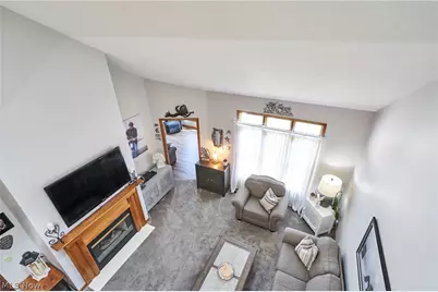 2574 Cardington Green, Uniontown, OH 44685 - Photo 17