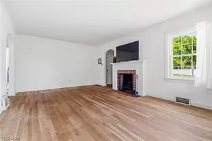 1220 28th St NE, Canton, OH 44714 - Photo 7