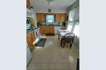 242 Cedar Road, Richmond, OH 43944 - Photo 7