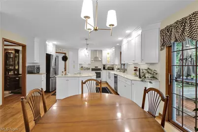 8015 Hansom Place, Mentor, OH 44060 - Photo 15
