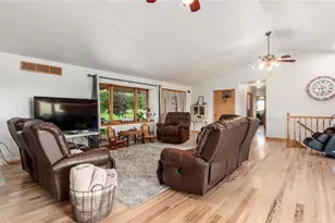 10550 Amish Ridge Rd, Somerset, OH 43783 - Photo 9