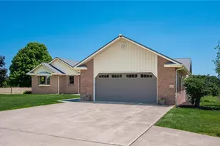 10550 Amish Ridge Rd, Somerset, OH 43783 - Photo 3