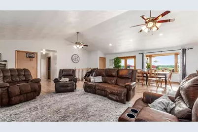 10550 Amish Ridge Road, Somerset, OH 43783 - Photo 11