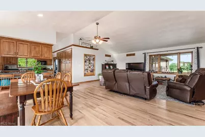 10550 Amish Ridge Road, Mount Perry, OH 43760 - Photo 13