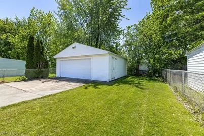 13413 Crossburn Avenue, Loveland, OH 44135 - Photo 23